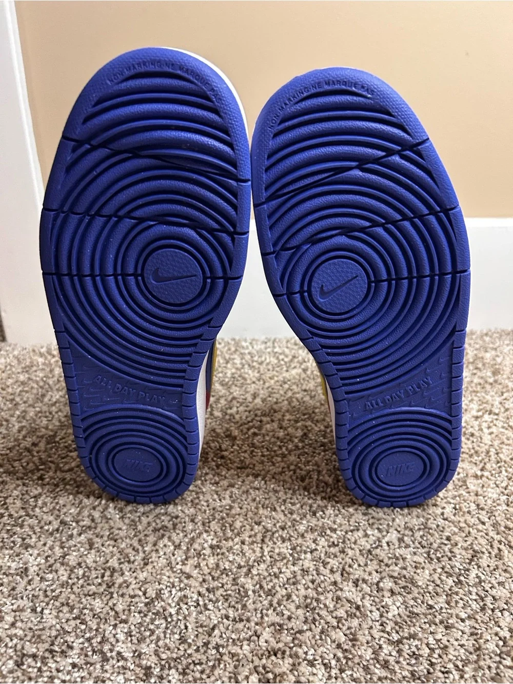 NEW Nike Court Borough Low size 7Y/ 8.5 Women's